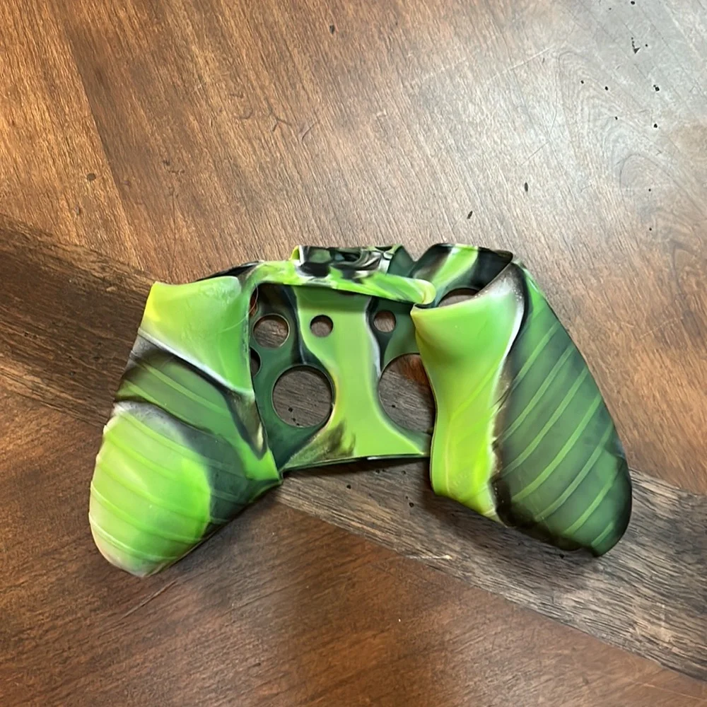 Xbox controller cover - Picture 2 of 4